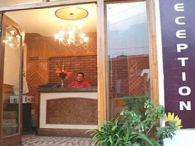 Hotel New Bharat Bhimtal Bagian luar foto