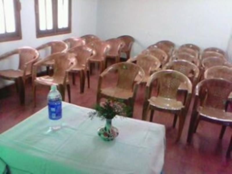 Hotel New Bharat Bhimtal Bagian luar foto
