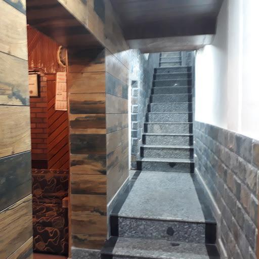 Hotel New Bharat Bhimtal Bagian luar foto